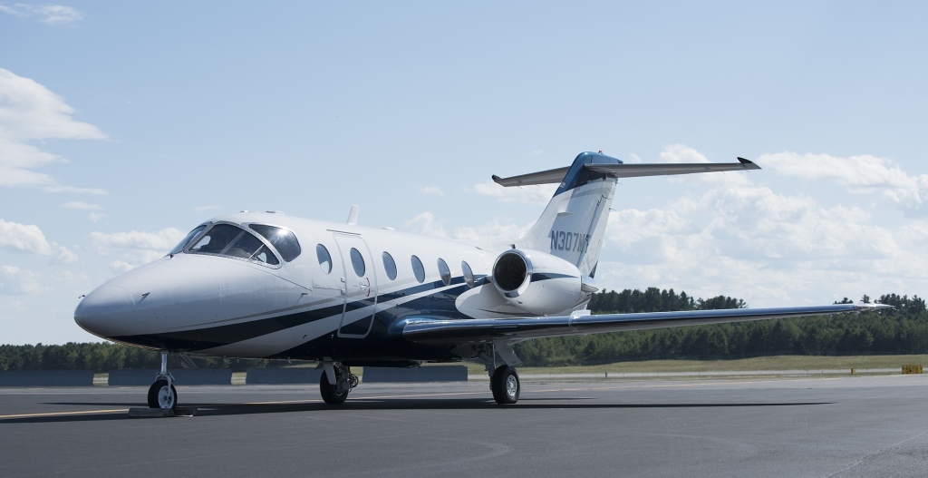 Beechjet 400A ADS-B