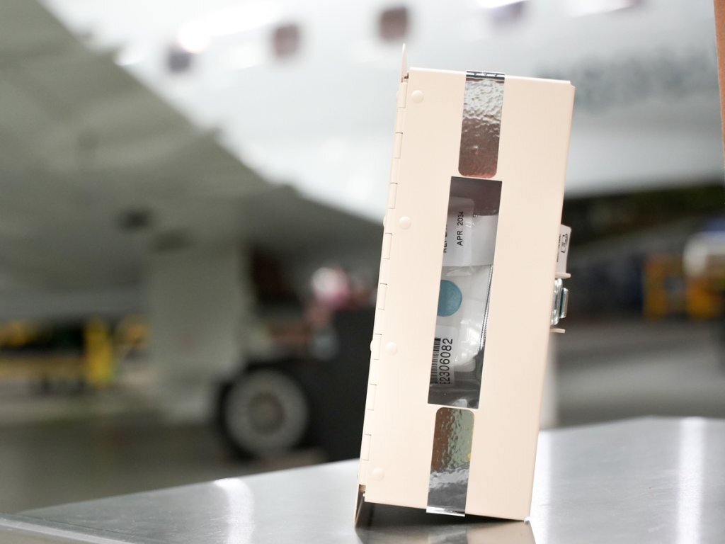 Essex Industries Smoke Hoods (Humidity Indicator) 